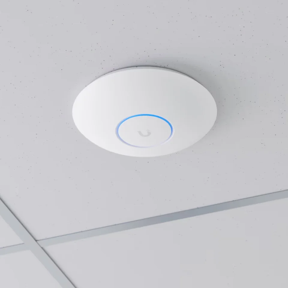 Access Point Ubiquiti U7-Pro-XG WiFi 7 Triple Banda 10.7 Gbps